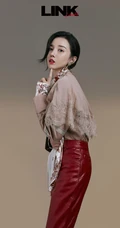 陈小纭轻松驾驭百变风格，时尚靓丽写真杂志图片