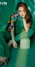 昆凌时尚花衣酷美杂志写真图片