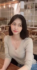 笑容甜美，身材动人 舞蹈系匀称气质韩国妹子气质可爱生活照自拍图片（杂图集）