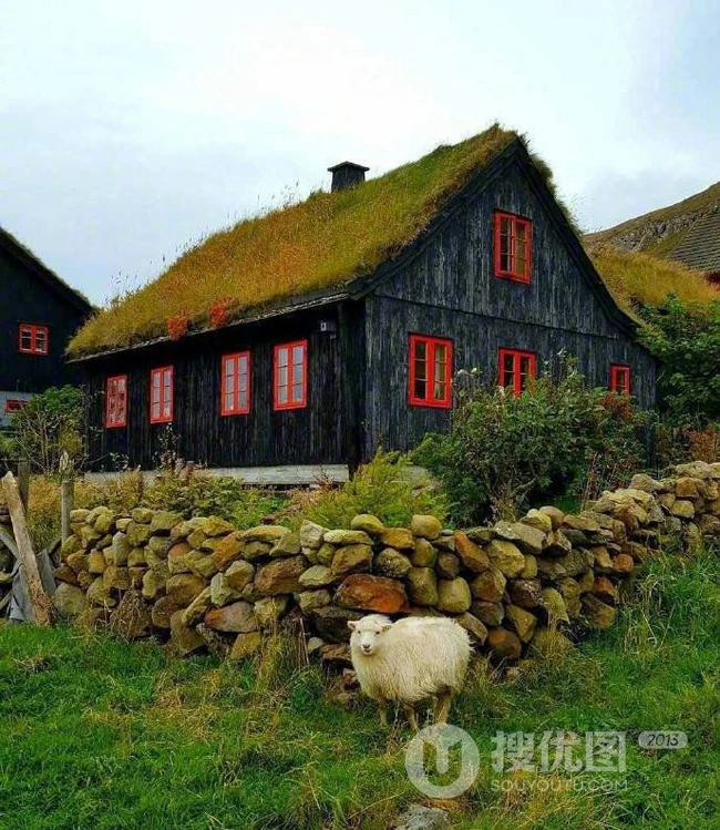 宛若童话，油画中的景色，法罗群岛上特色小屋唯美旅游风景摄影图片