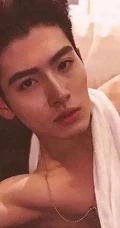 舞蹈可封神的帅气肌肉男力丸居家自拍显匀称身形写真照片