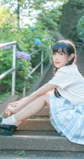 小脸蛋女生Shika小鹿鹿礼裙白衣牛仔短裤穿搭户外清新写真照片
