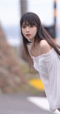 小脸蛋女生Shika小鹿鹿礼裙白衣牛仔短裤穿搭户外清新写真照片