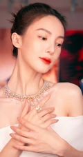 金晨礼裙礼服白裙气质时尚写真图片