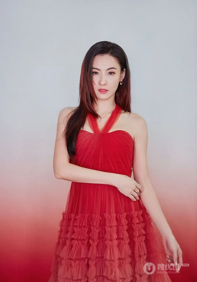 张柏芝优雅流苏红裙着身气质写真图片