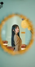 郑乃馨卡其色纽扣时尚紧身裙靓丽清新写真图片