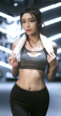 香汗淋漓的健身房美女紧身运动背心长裤随拍手机壁纸图片