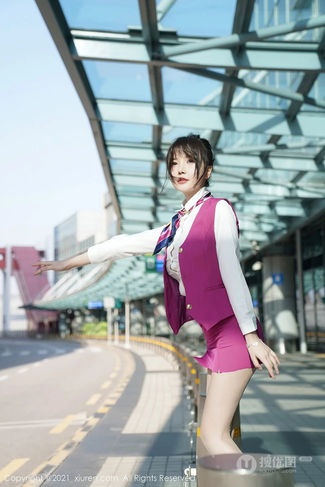 机场偶遇气质女生空姐制服装袜装女生糯美子MINIbabe气质写真套图
