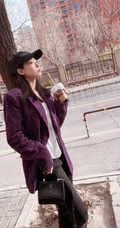 宋茜酷靓休闲装穿搭街拍写真图片