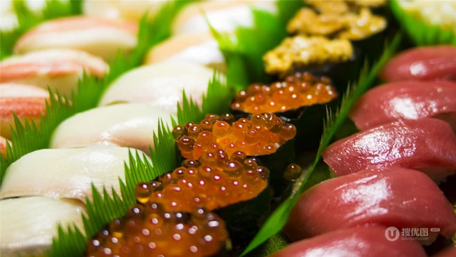 精致美味的日本美食鱼子酱寿司高清美图 第2张