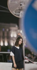 李沁甜美可爱休闲装穿搭街拍写真照片