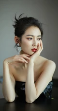 陈钰琪气质动人礼裙黑黄拼接公主裙气质写真照片