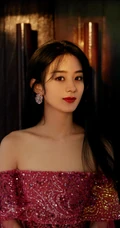 赵丽颖优雅柔美礼裙红裙显气质锁骨写真照片
