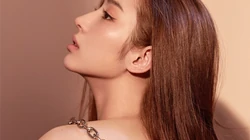 美少女张婕婕性感养眼粉色吊带衣高清微距摄影壁纸美图