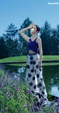 女生宣璐气质优雅户外森系柔美时尚动人写真照片