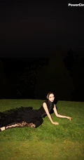 女生宣璐气质优雅户外森系柔美时尚动人写真照片