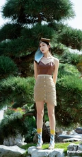女生宣璐气质优雅户外森系柔美时尚动人写真照片
