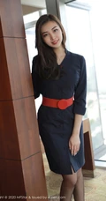 长发气质微胖身材凹凸有致女生郑颖姗气质深袜空乘制服办公室写真图片