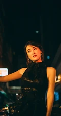 赵子琪黑色开衩长裙典雅大气气质港风街拍夜拍写真图片