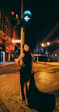 赵子琪黑色开衩长裙典雅大气气质港风街拍夜拍写真图片