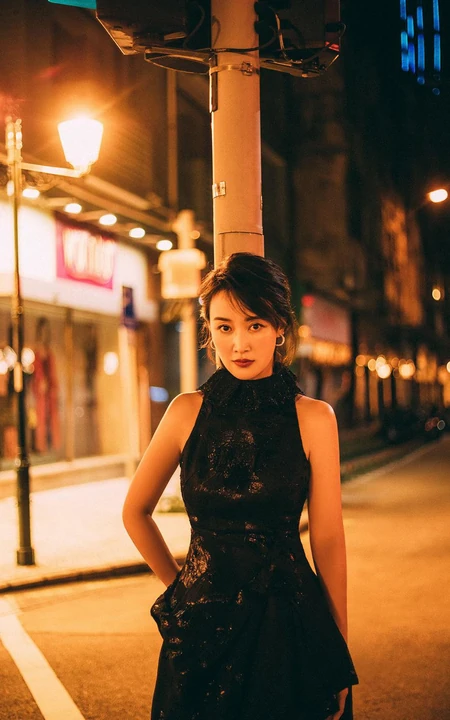 赵子琪黑色开衩长裙典雅大气气质港风街拍夜拍写真图片