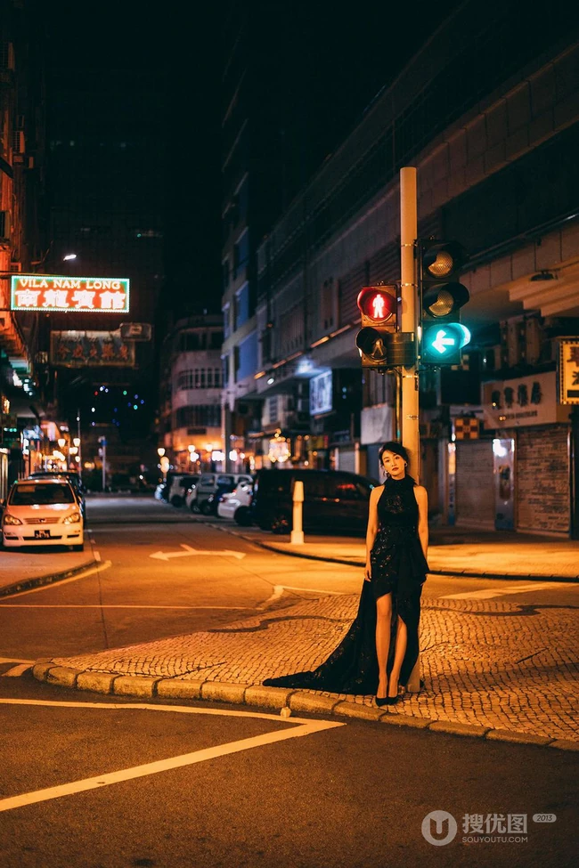 赵子琪黑色开衩长裙典雅大气气质港风街拍夜拍写真图片