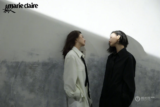 刘诗诗，倪妮双生嘉人杂志写真大片，慵懒气质，眼神动人，表现力十足