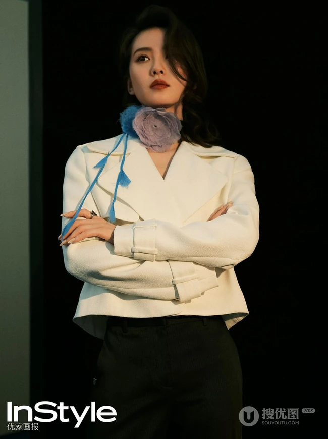 刘诗诗柔美复古 温婉俏丽优家画报杂志写真美照