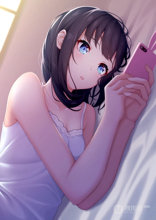 侧躺在床上玩手机的二次元动漫睡裙美少女高中生学妹手机壁纸图片