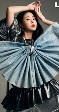 SNH48女生成员孙芮行时尚，魅力，优雅写真照片
