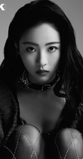 SNH48女生成员孙芮行时尚，魅力，优雅写真照片