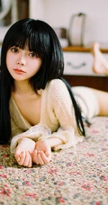 齐刘海漂亮少女镂空衣短裤家居服气质室内如电影般质感复古画面写真图集