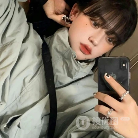 12张时尚靓丽的90后女生真人网图女生微信头像图片