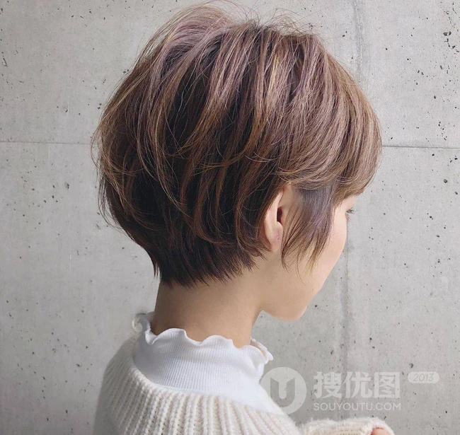 2021最新14款既洋气又减龄的时尚好看短发女生造型发型图片对比参考 第9张