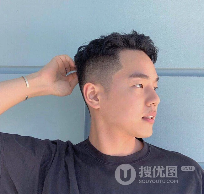 男士发型怎么理好看？14款简单好打理的男士发型理发前后对比照片参考 第9张