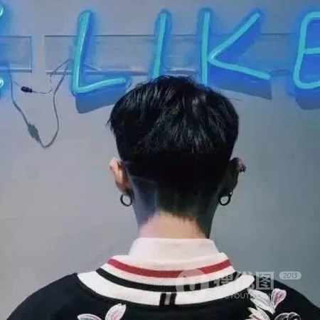 冷酷帅气 好看 可爱的男生背影头像QQ图片
