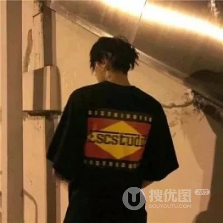 冷酷帅气 好看 可爱的男生背影头像QQ图片