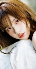 嘴唇微翘娇小可人精选少女林木婷子清纯唯美户外森系复古色写真照片