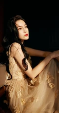 angelababy杨颖轻纱黄裙穿着优雅气质慵懒写真手机壁纸图片
