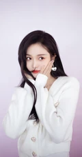 吴宣仪玩小孩积木可爱动人12连拍生活随拍写真美照