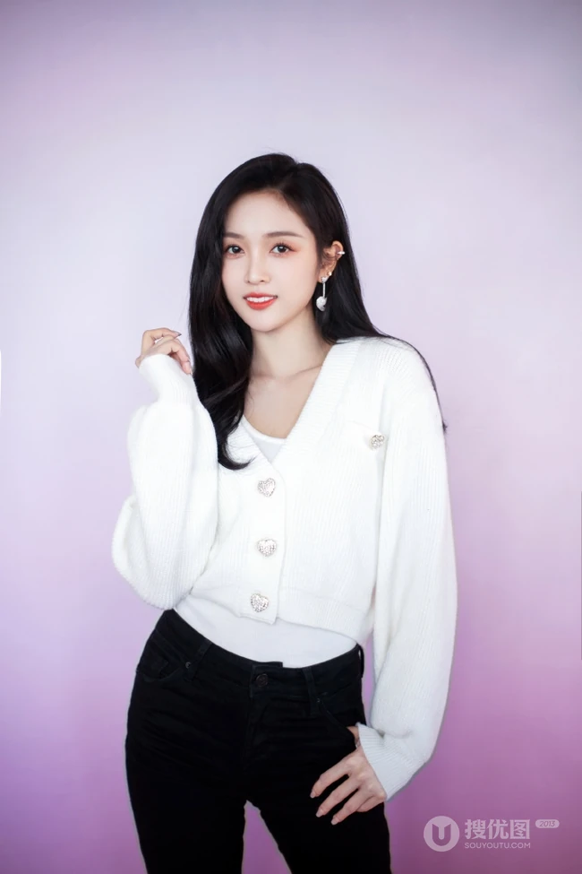 吴宣仪玩小孩积木可爱动人12连拍生活随拍写真美照