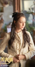 迪丽热巴最美表演剧照图片，演绎无声女孩，精心奔赴一次暗恋之约