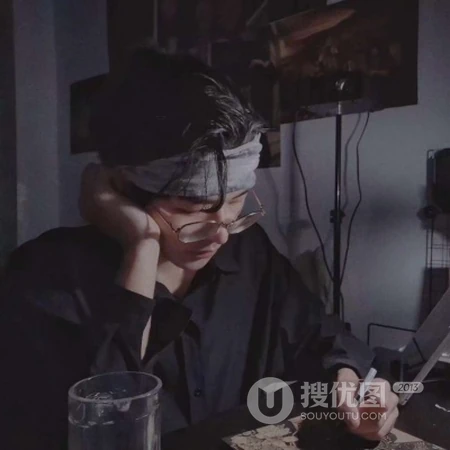 酷酷的，超拽个性格调男生，男神 型男高逼格真人网图不露脸帅气头像图片