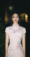 白鹿古韵旗袍装穿搭户外复古风写真美照