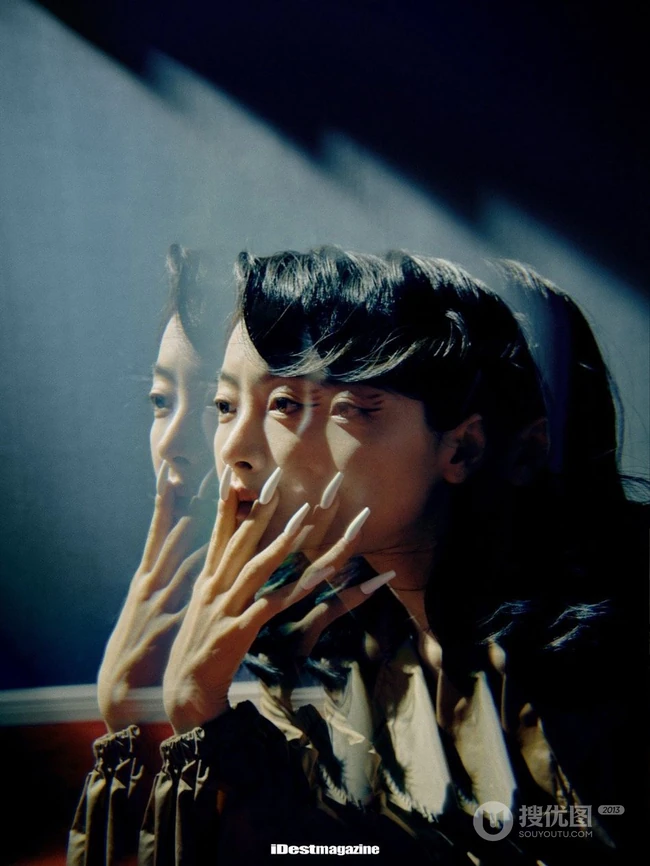 宋茜优雅柔美复古风装扮穿搭气质写真图片