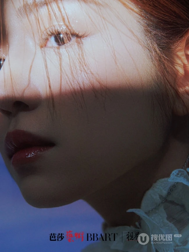 陈妍希浪漫柔美白裙着身杂志写真大刀