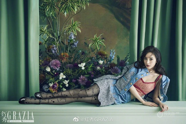杨幂气质蕾袜装穿搭系列登杂志写真图片集