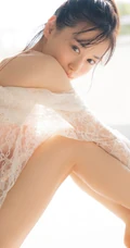 日本女星山下美月可纯可欲气质精选杂志写真图集