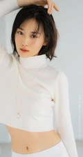 日本女星山下美月可纯可欲气质精选杂志写真图集