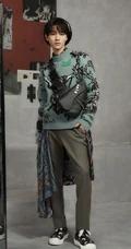 王俊凯帅气有范，优雅有型，纯粹如初男装写真照片图集